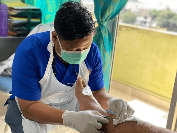 debridement (removal of dead tissue) near you